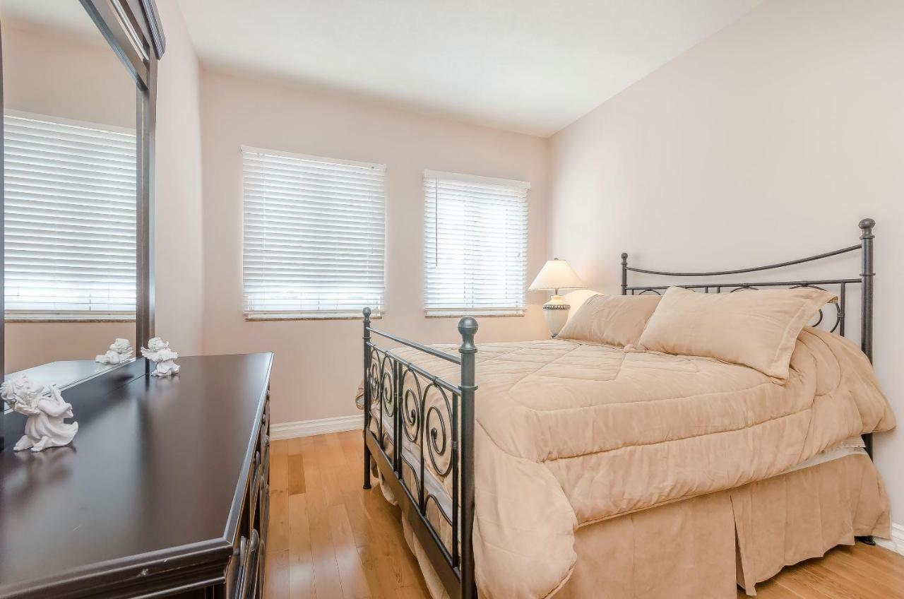 Apartment Canada Dream Vacation Srima Esterno foto
